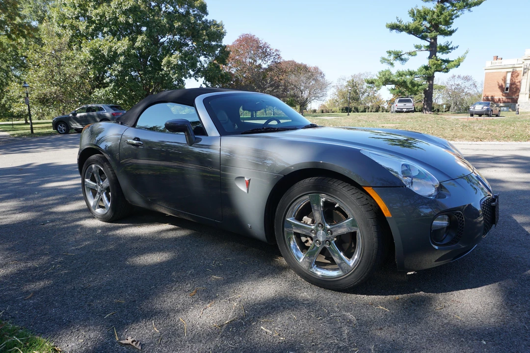 2009 Pontiac Solstice GXP - Image 18 of 30