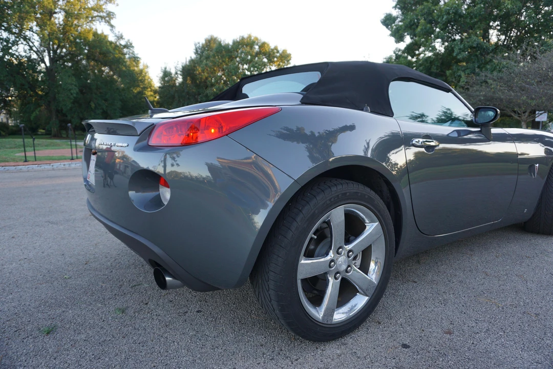 2009 Pontiac Solstice GXP - Image 26 of 30