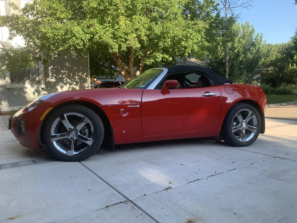 2009 Pontiac Solstice GXP - Image 11 of 31