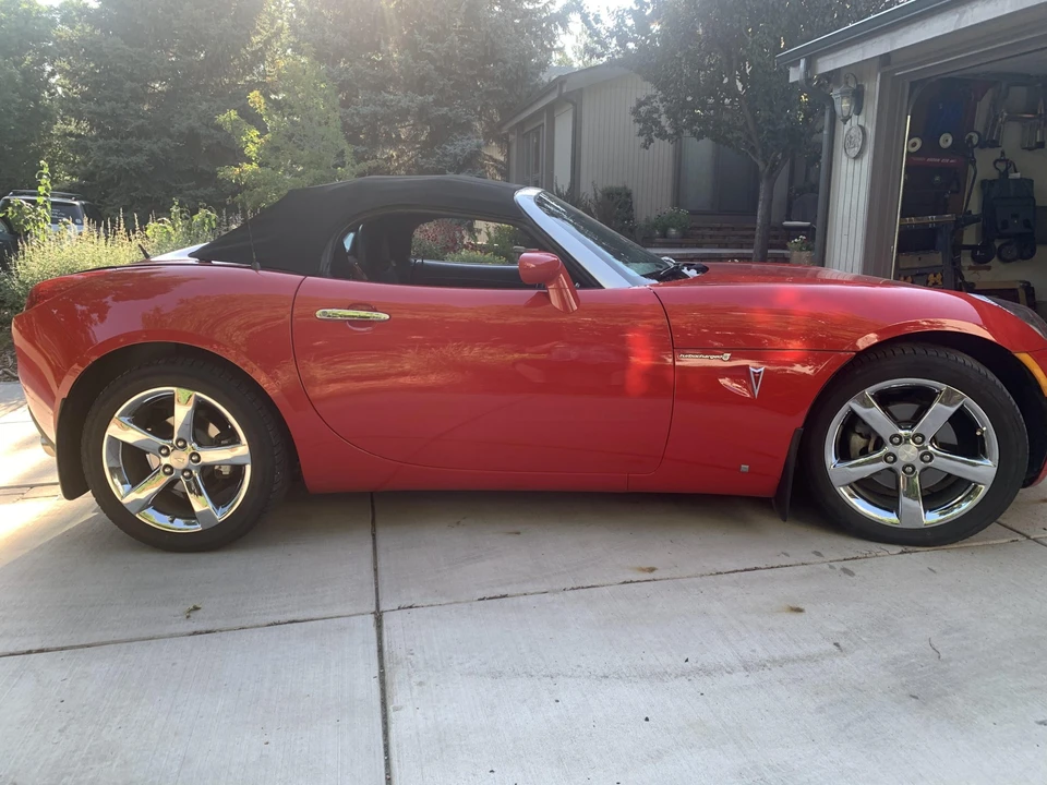 2009 Pontiac Solstice GXP - Image 15 of 31