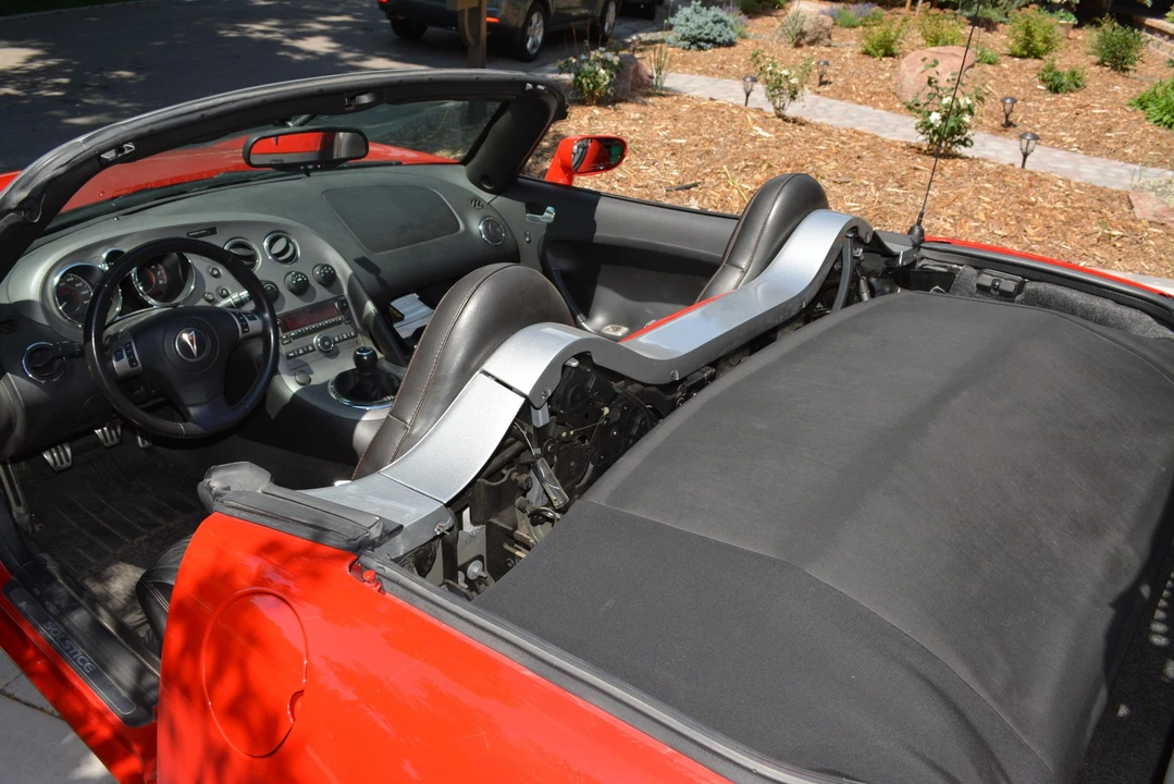 2009 Pontiac Solstice GXP - Image 30 of 31