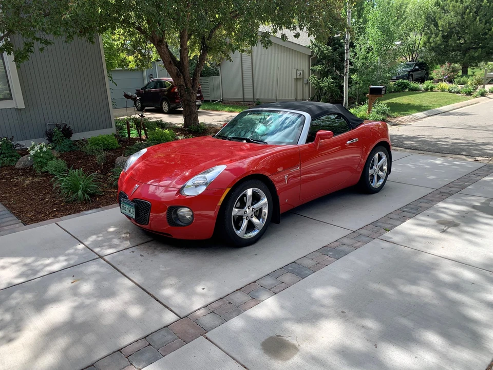 2009 Pontiac Solstice GXP - Image 9 of 31