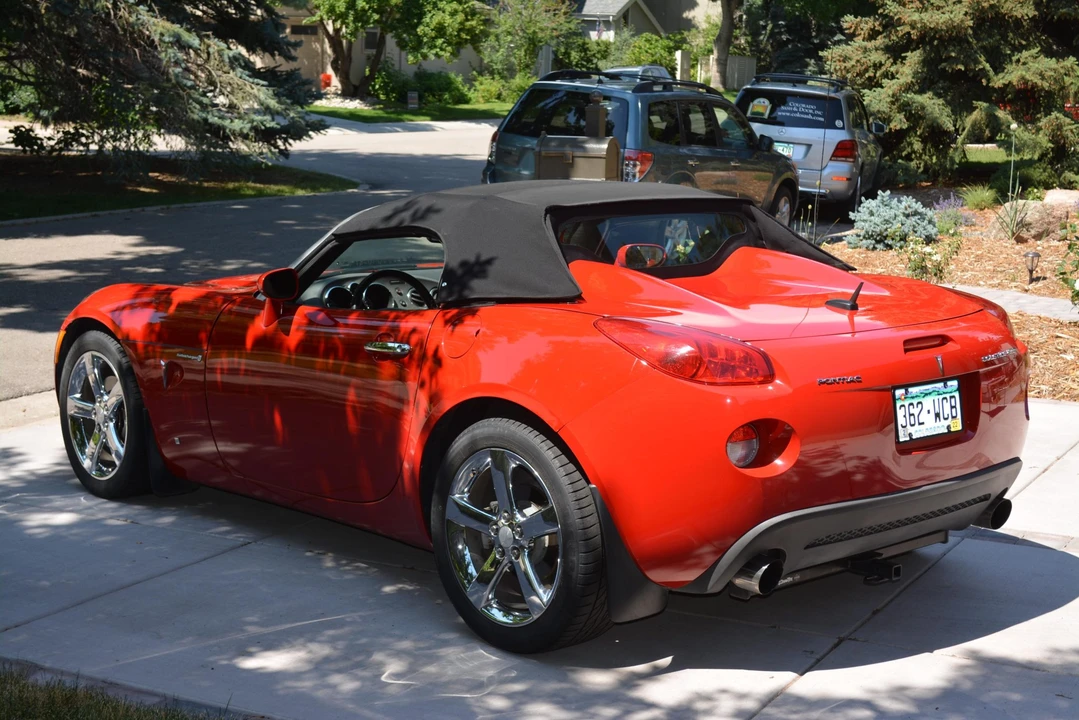 2009 Pontiac Solstice GXP - Image 12 of 31