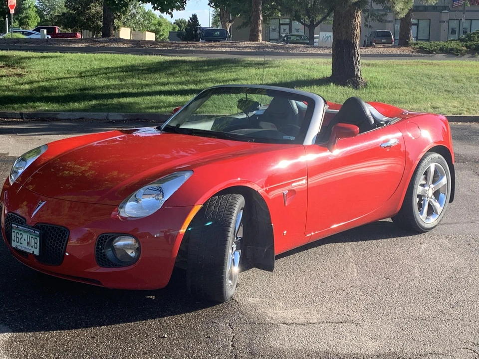 2009 Pontiac Solstice GXP - Image 4 of 31