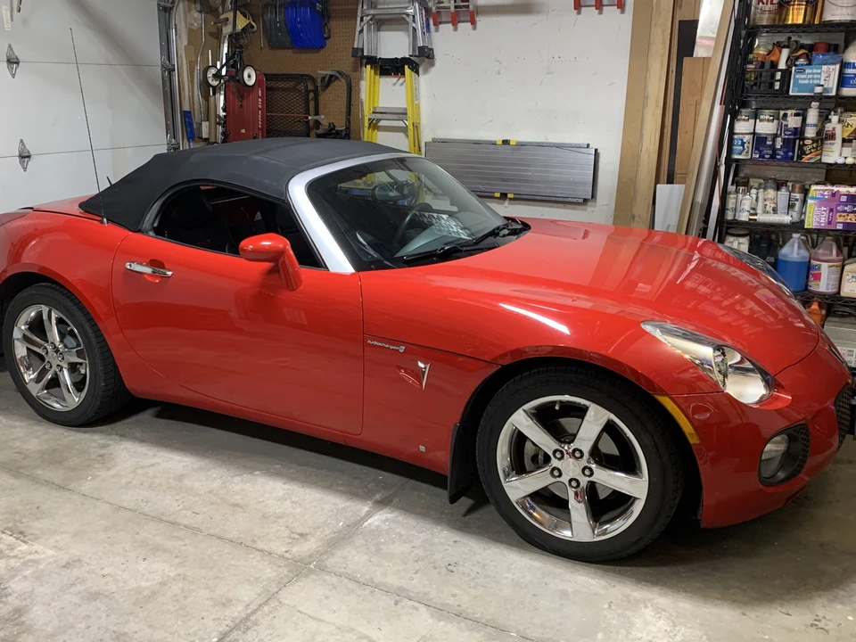 2009 Pontiac Solstice GXP - Image 16 of 31