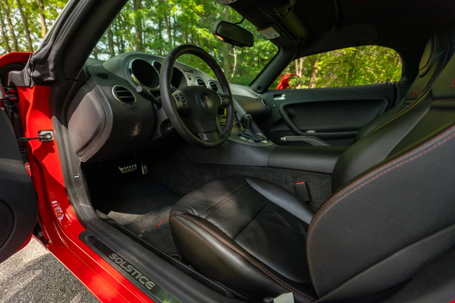 2009 Pontiac Solstice GXP - Image 16 of 28
