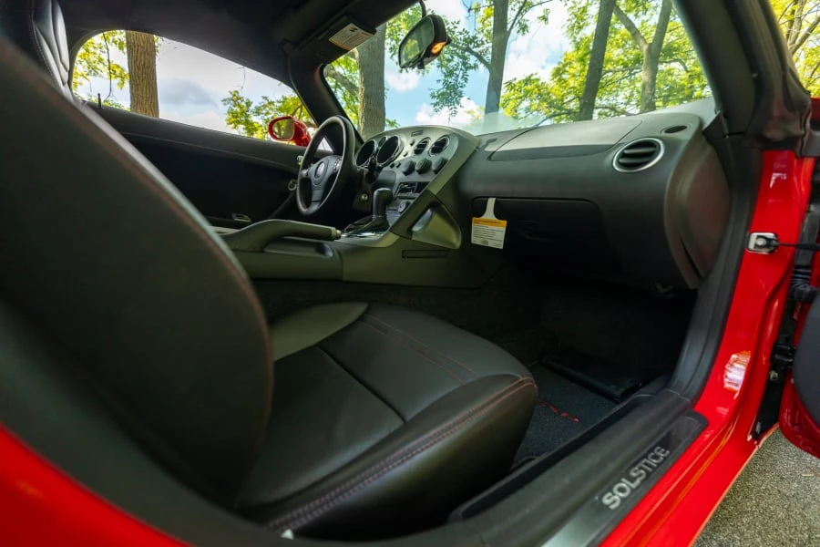 2009 Pontiac Solstice GXP - Image 15 of 28