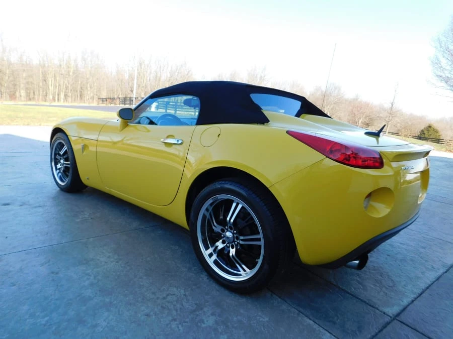 2009 Pontiac Solstice GXP - Image 3 of 13