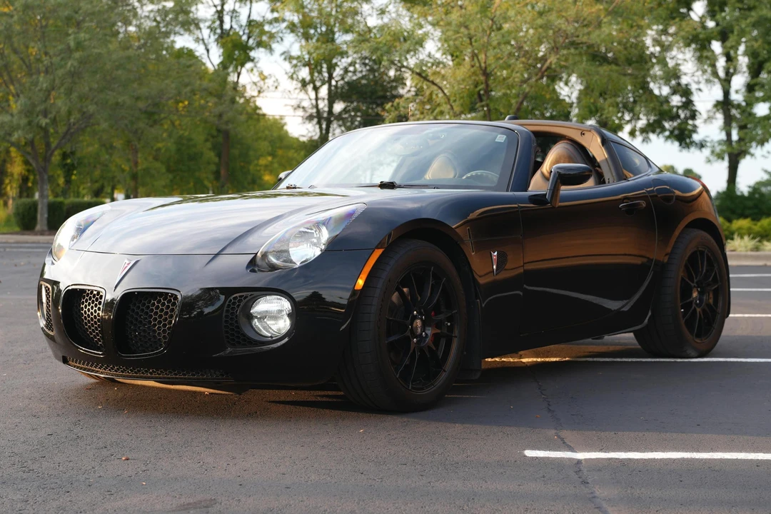 2009 Pontiac Solstice GXP - Image 8 of 31