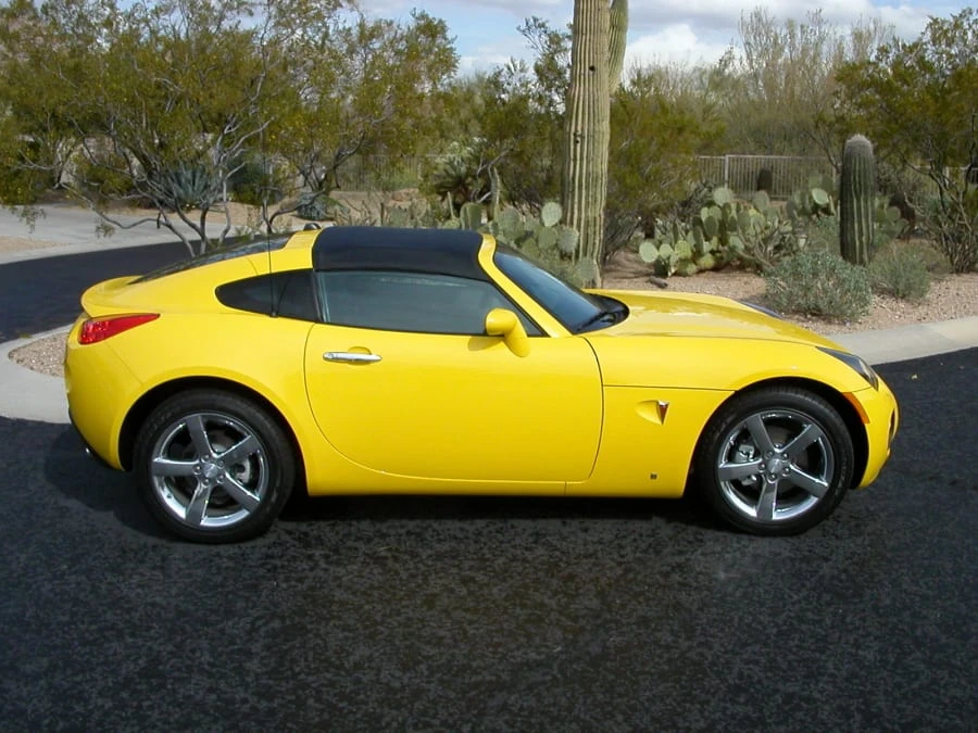 2009 Pontiac Solstice GXP - Image 2 of 6