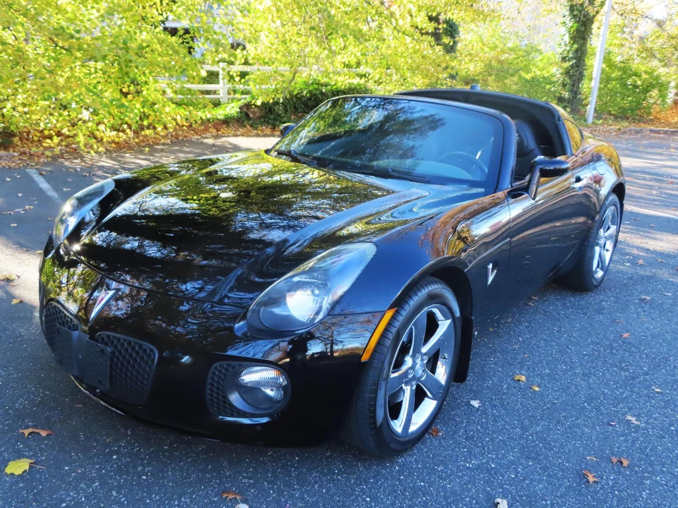 2009 Pontiac Solstice GXP - Image 8 of 31