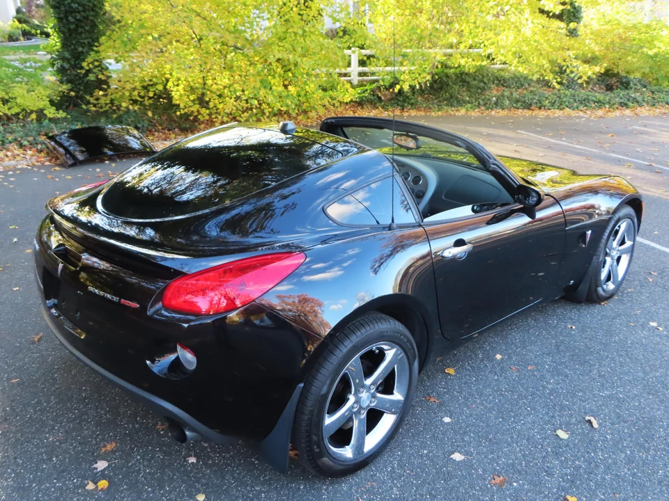 2009 Pontiac Solstice GXP - Image 20 of 31