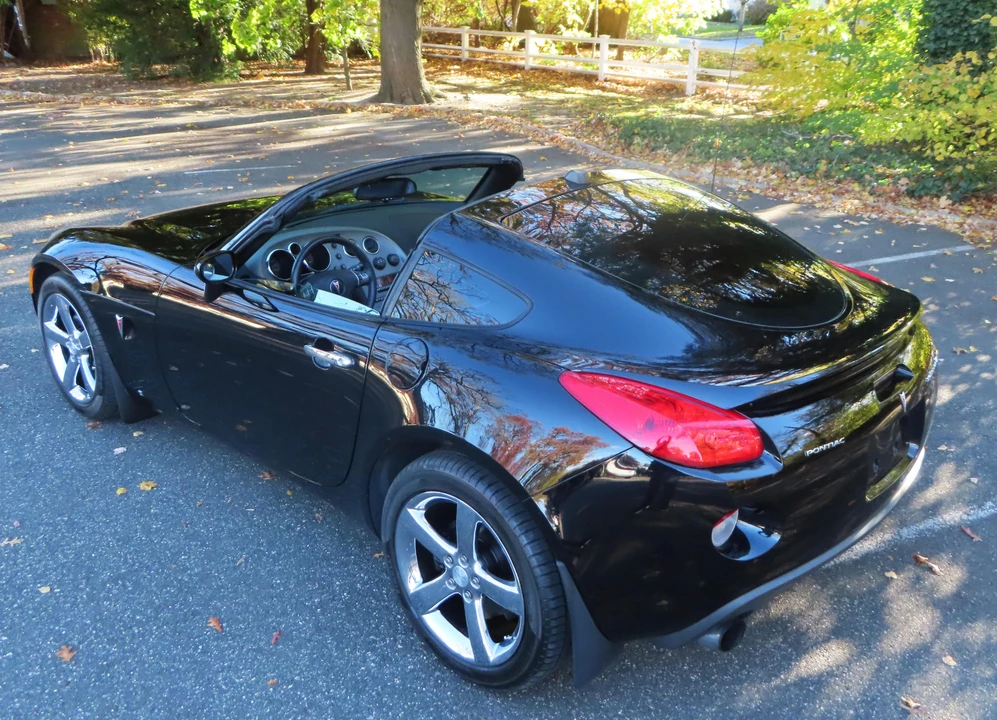 2009 Pontiac Solstice GXP - Image 16 of 31