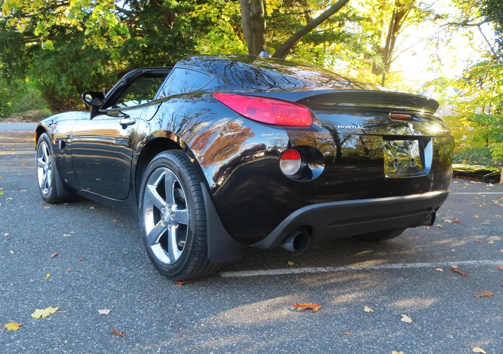 2009 Pontiac Solstice GXP - Image 17 of 31