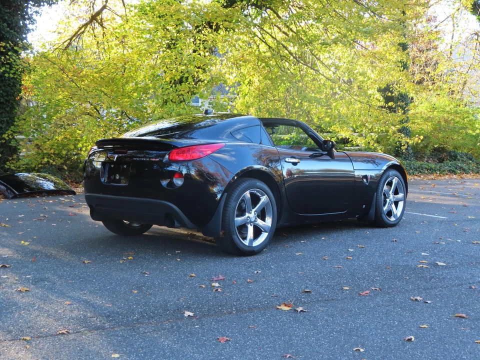 2009 Pontiac Solstice GXP - Image 23 of 31