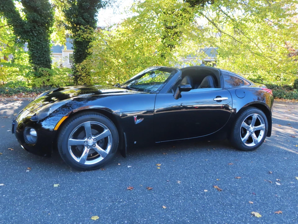2009 Pontiac Solstice GXP - Image 12 of 31