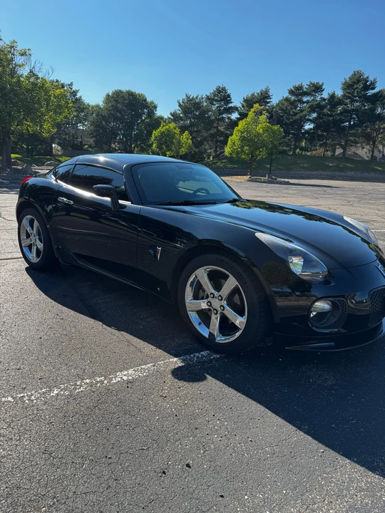 2009 Pontiac Solstice GXP - Image 11 of 31