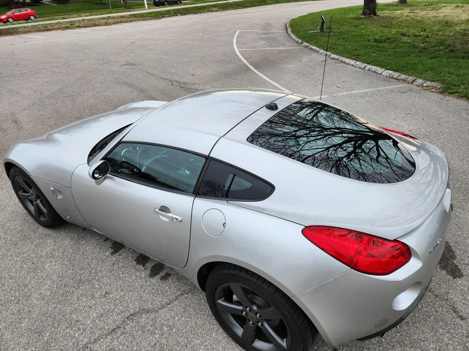 2009 Pontiac Solstice GXP - Image 14 of 31