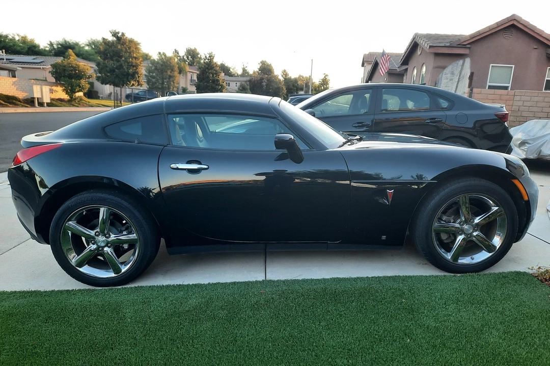 2009 Pontiac Solstice GXP - Image 3 of 31