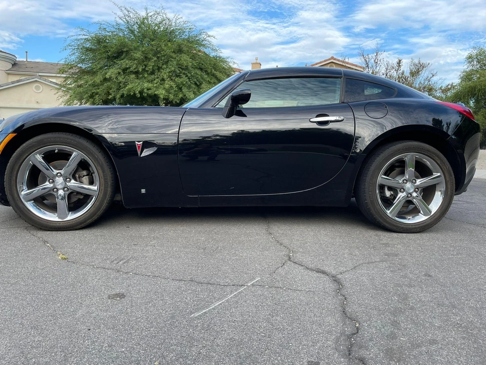 2009 Pontiac Solstice GXP - Image 11 of 31