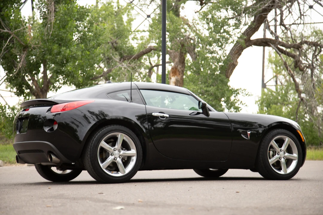 2009 Pontiac Solstice GXP - Image 14 of 31