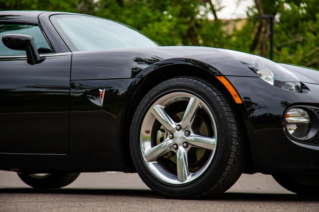 2009 Pontiac Solstice GXP - Image 19 of 31