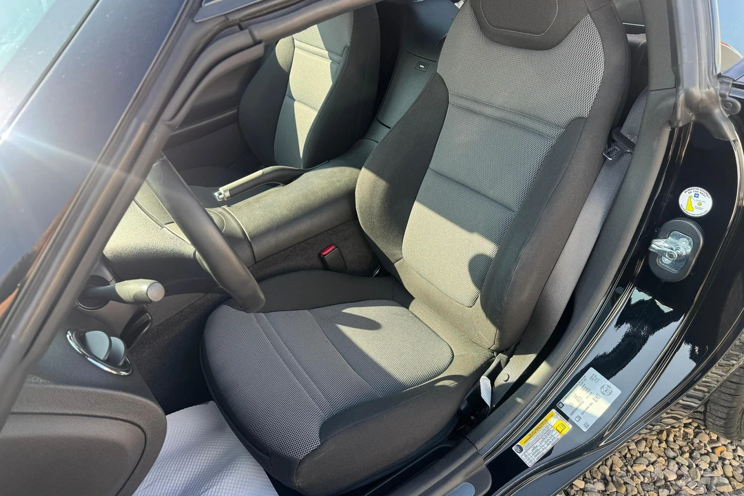 2009 Pontiac Solstice GXP - Image 30 of 31