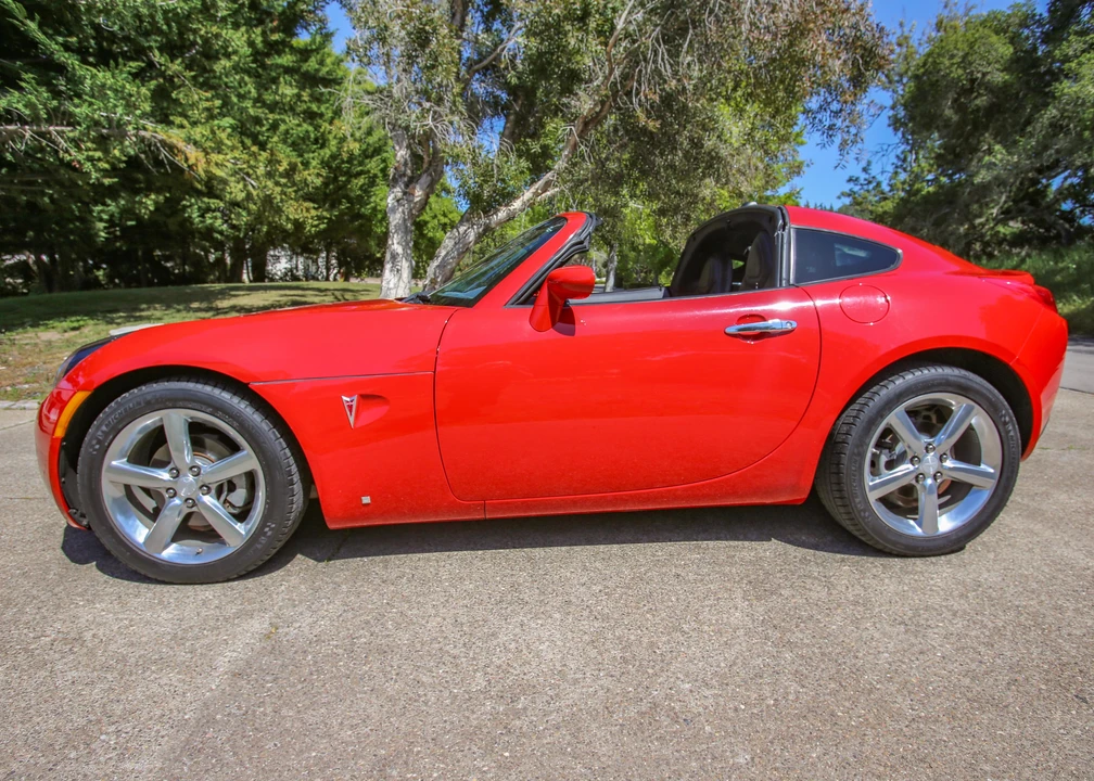 2009 Pontiac Solstice GXP - Image 10 of 31