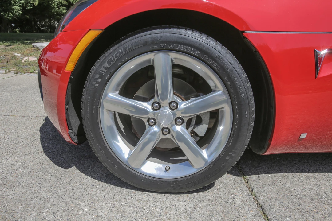 2009 Pontiac Solstice GXP - Image 27 of 31