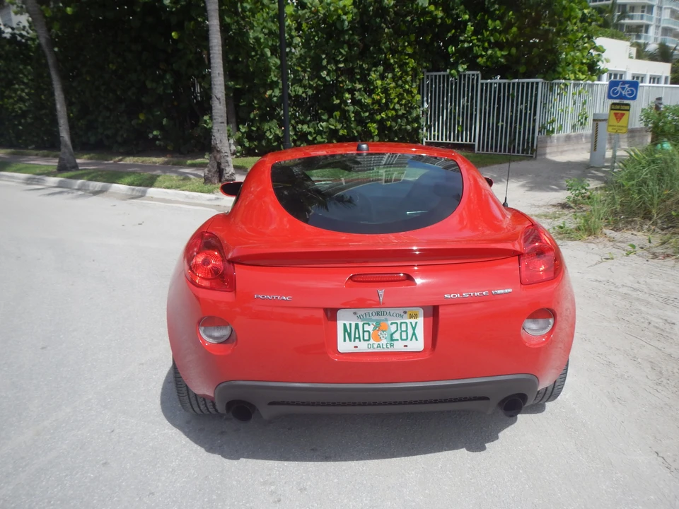 2009 Pontiac Solstice GXP - Image 13 of 31
