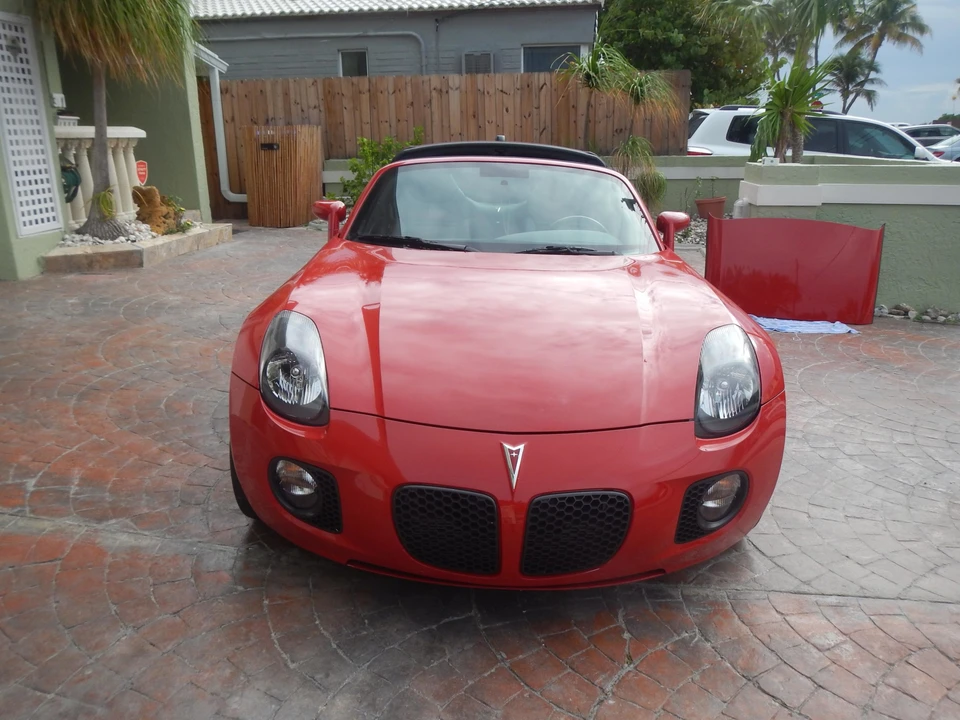 2009 Pontiac Solstice GXP - Image 5 of 31