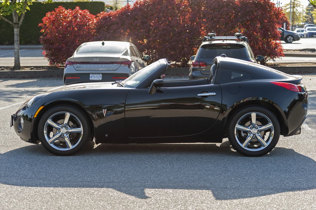2009 Pontiac Solstice GXP - Image 14 of 31