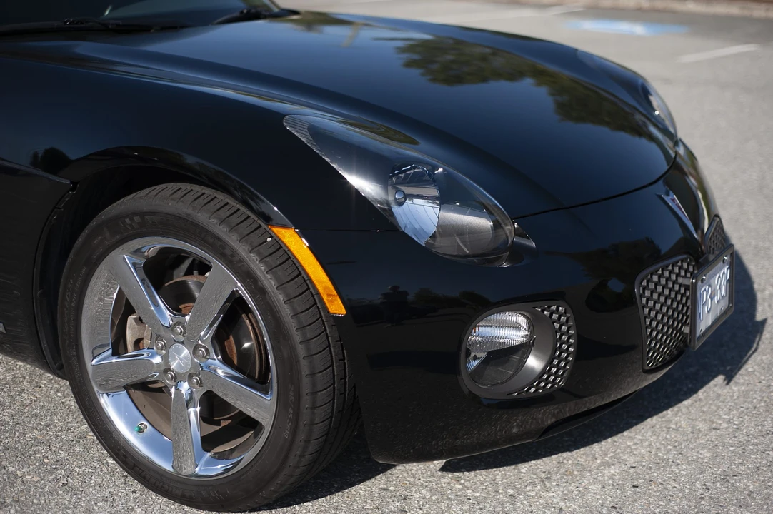2009 Pontiac Solstice GXP - Image 16 of 31