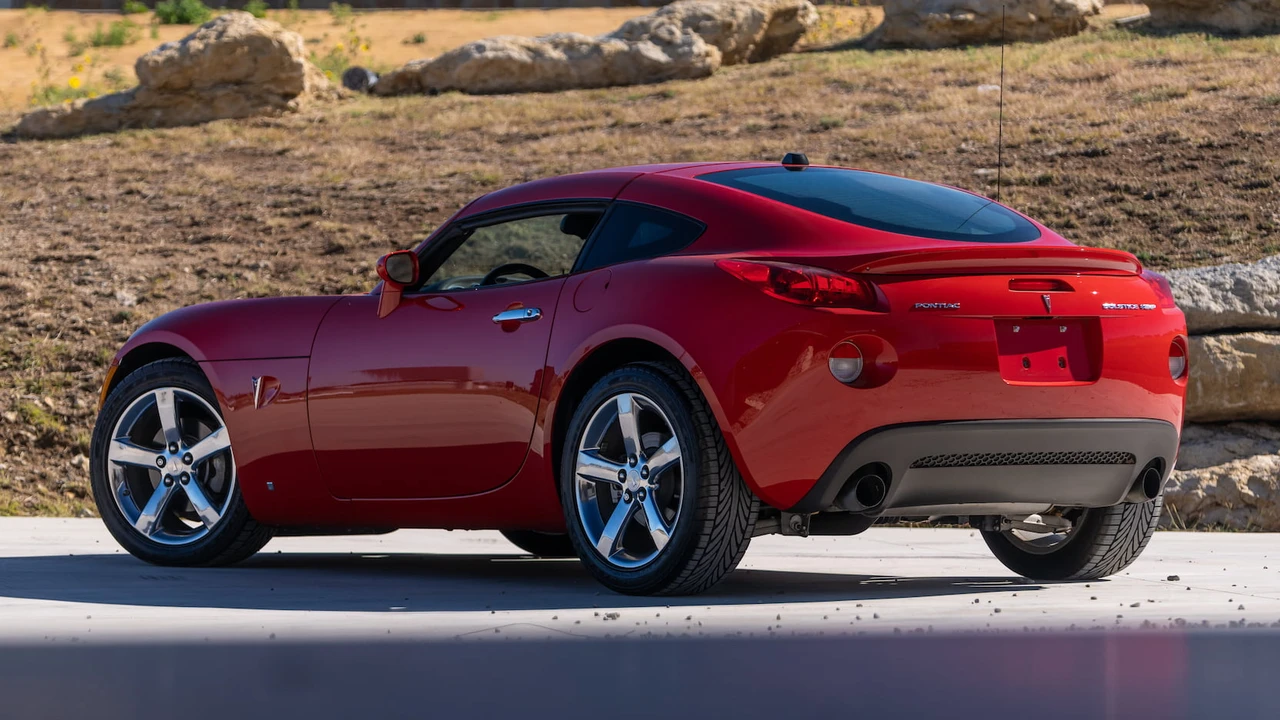 2009 Pontiac Solstice GXP - Image 3 of 23