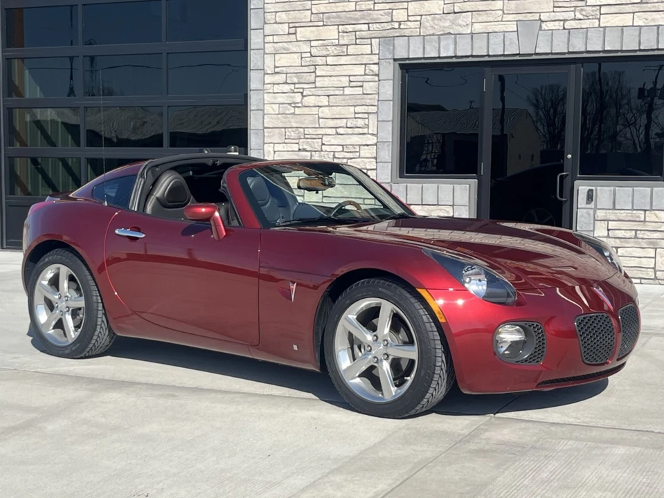 2009 Pontiac Solstice GXP - Image 22 of 31