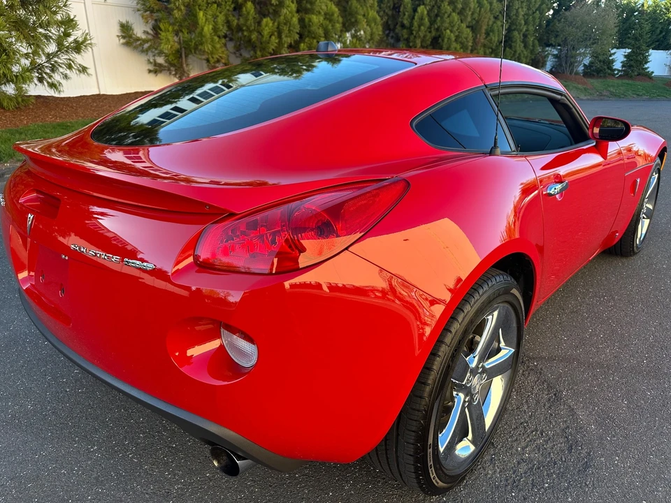 2009 Pontiac Solstice GXP - Image 19 of 31