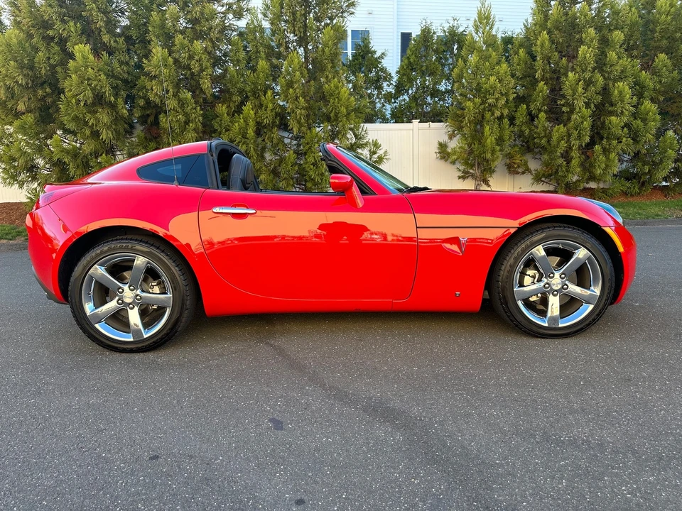 2009 Pontiac Solstice GXP - Image 4 of 31