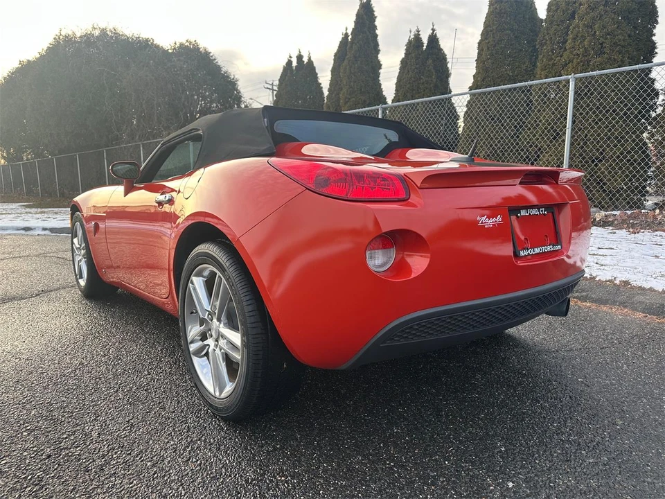 2009 Pontiac Solstice - Image 16 of 31