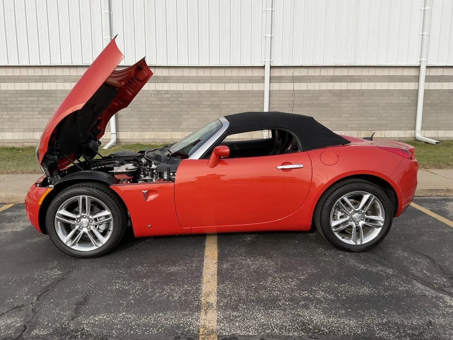 2009 Pontiac Solstice - Image 7 of 14