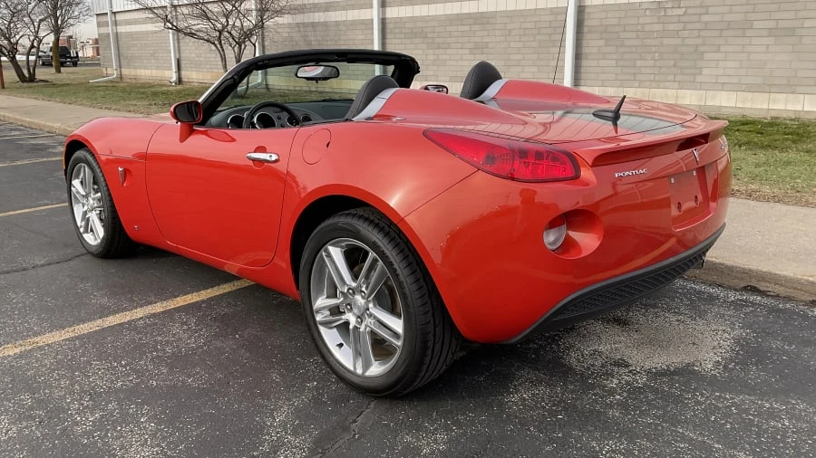 2009 Pontiac Solstice - Image 3 of 14