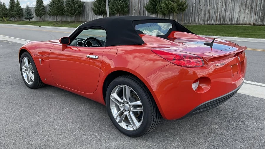 2009 Pontiac Solstice - Image 6 of 16