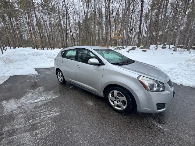 2009 Pontiac Vibe - Image 2 of 15