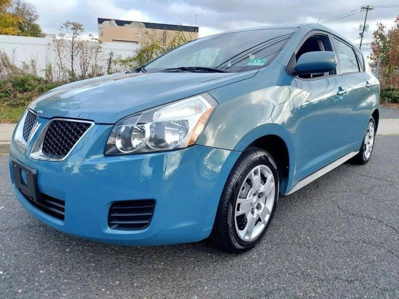 2009 Pontiac Vibe - Image 2 of 12
