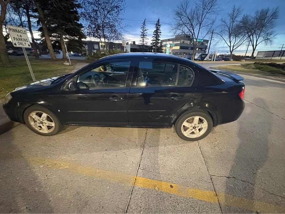 2009 Pontiac G5 - Image 3 of 10
