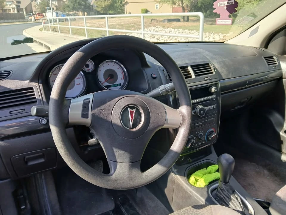 2009 Pontiac G5 - Image 6 of 10