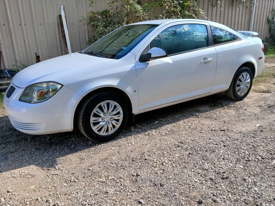 2009 Pontiac G5 - Image 3 of 10