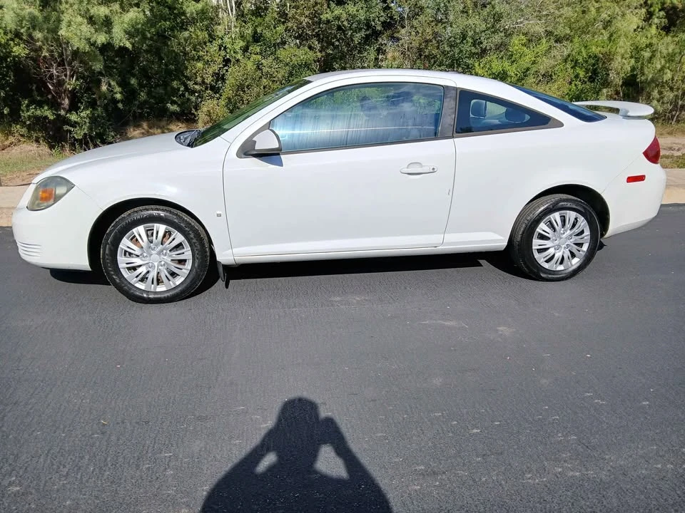 2009 Pontiac G5 - Image 5 of 10