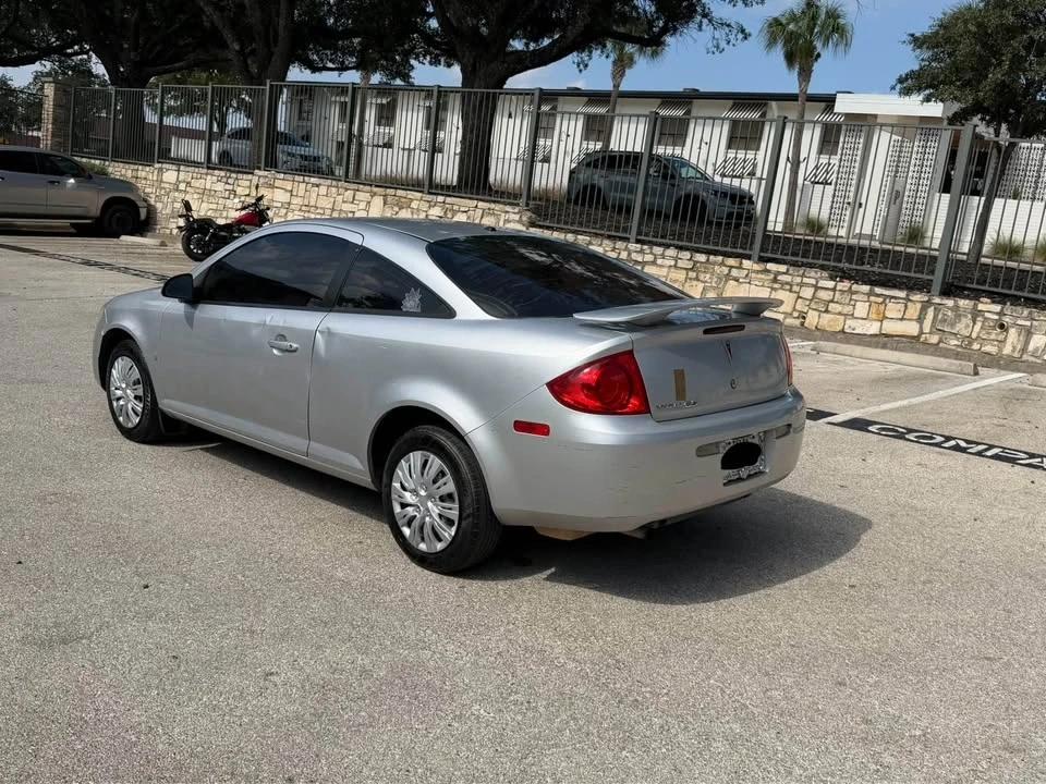 2009 Pontiac G5 - Image 5 of 6