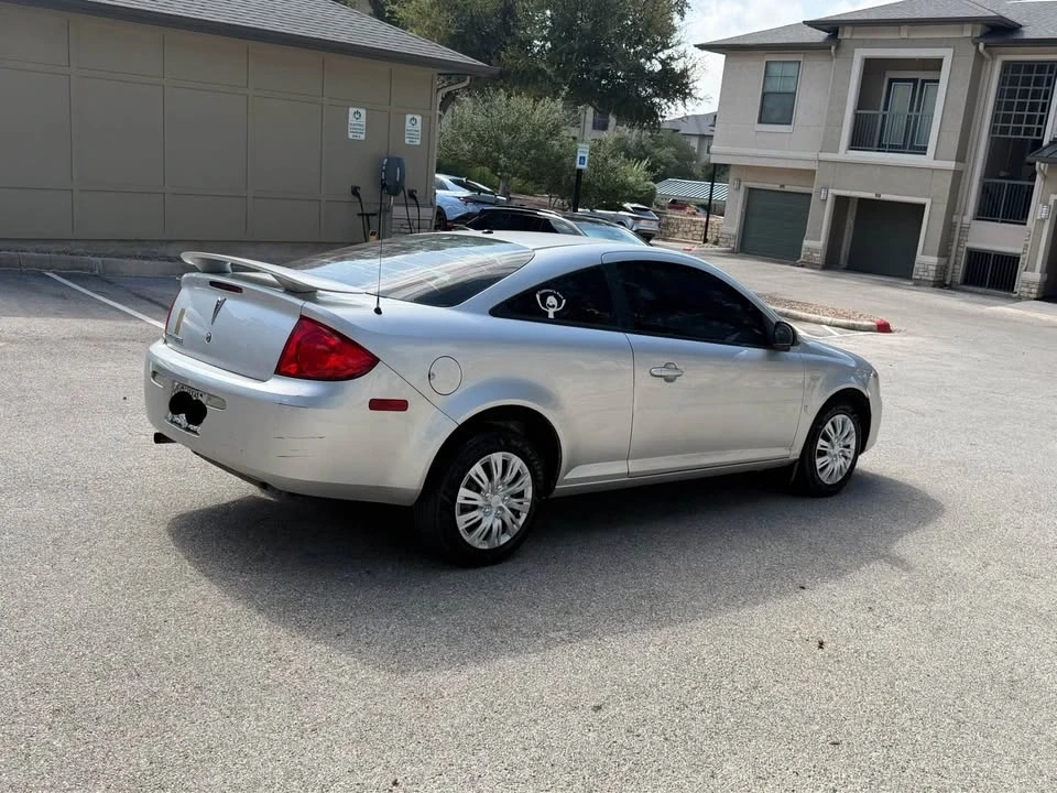 2009 Pontiac G5 - Image 4 of 6