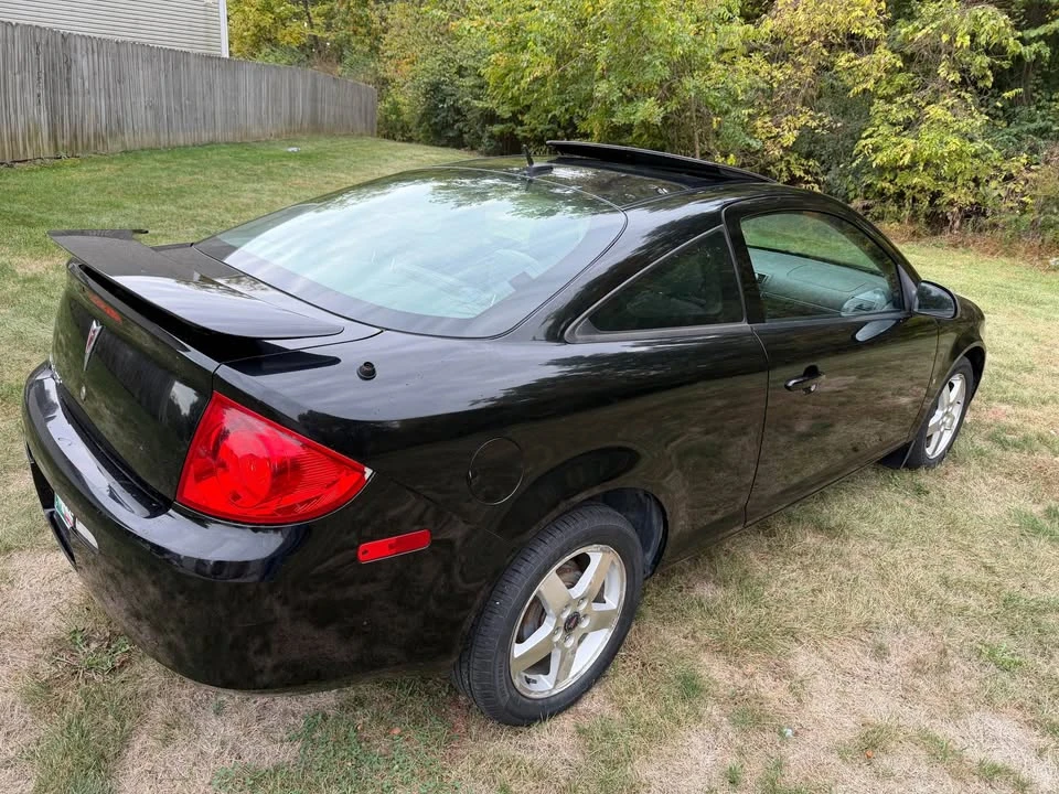 2009 Pontiac G5 - Image 4 of 8